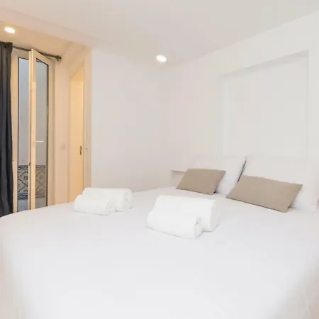 Appartamento Live Like A Local, 5 Star Apartment, By With A View